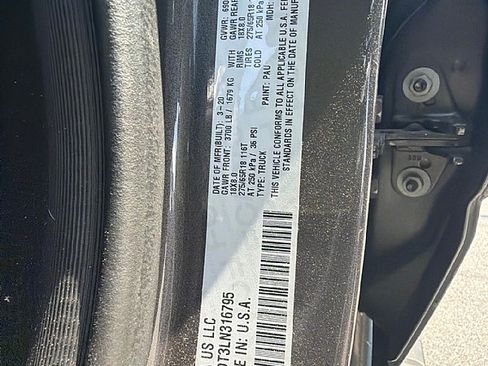 Used 2020 RAM 1500 Laramie RWD image 28