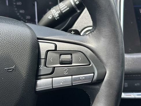 Used 2023 Cadillac XT4 Premium Luxury AWD/4WD image 23