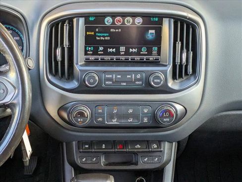 Used 2016 Chevrolet Colorado Z71 image 14
