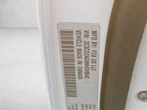 Used 2022 Dodge Challenger SXT image 24