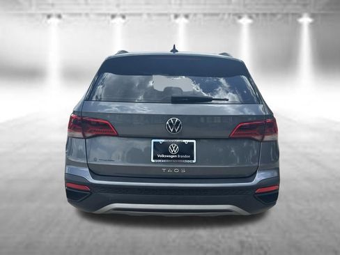 Certified 2022 Volkswagen Taos S w/ IQ Drive S Package FWD image 4