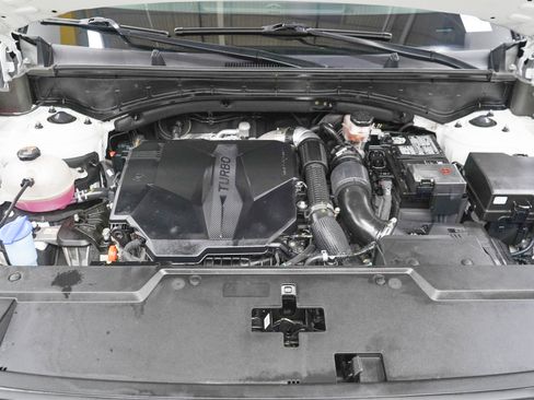 Used 2024 Hyundai Santa Fe Limited AWD/4WD image 34