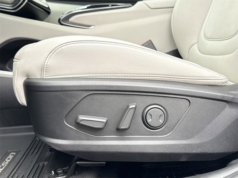 Used 2024 Hyundai Tucson Limited image 24