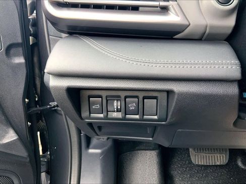 Used 2022 Subaru Outback Limited AWD/4WD image 36