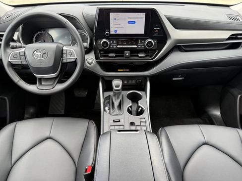 Used 2026 Toyota Highlander XLE AWD/4WD image 20