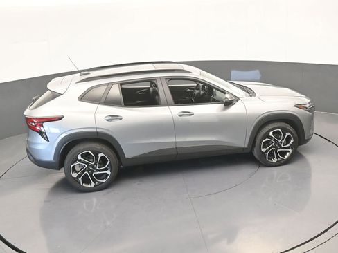 Used 2024 Chevrolet Trax RS w/ Sunroof Package image 55