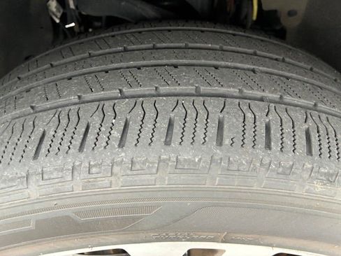 Used 2021 Ford Expedition Platinum AWD/4WD image 12