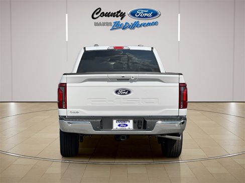 New 2025 Ford F150 Lariat w/ Equipment Group 502A High image 23