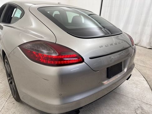 Used 2013 Porsche Panamera GTS AWD/4WD image 12
