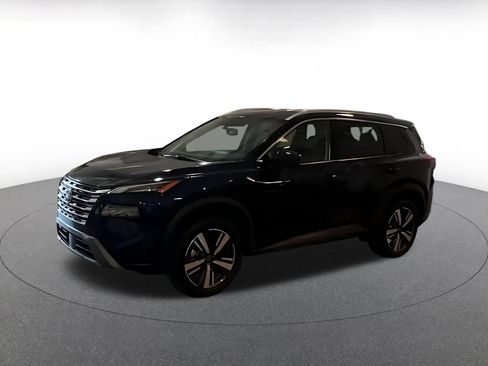 Used 2026 Nissan Rogue SL AWD/4WD image 8