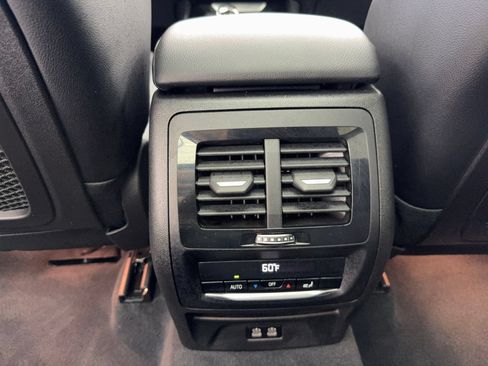 Used 2022 BMW X3 sDrive30i w/ M Sport Package 2 RWD image 38