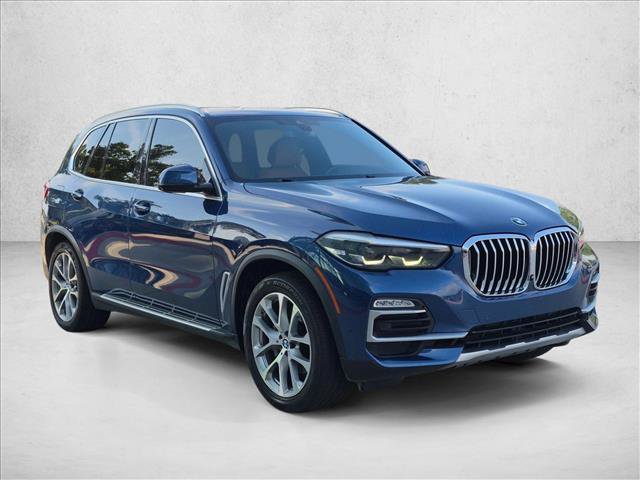 Used 2019 BMW X5 xDrive40i w/ Premium Package AWD/4WD image 3