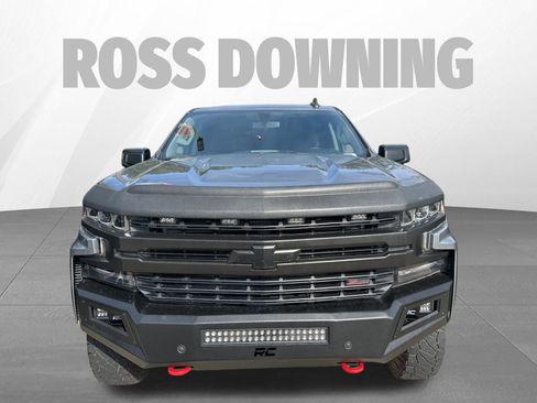 Used 2020 Chevrolet Silverado 1500 LT Trail Boss image 2
