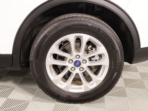 Used 2022 Ford Escape SE FWD image 17