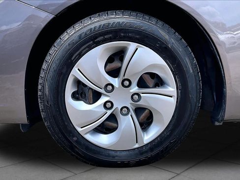 Used 2015 Honda Civic LX image 11
