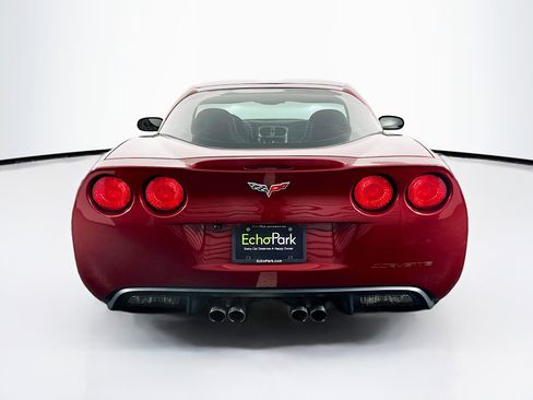 Used 2005 Chevrolet Corvette Coupe w/ Preferred Equipment Group RWD image 7
