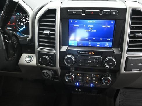 Used 2020 Ford F150 Lariat w/ Equipment Group 501A Mid AWD/4WD image 28
