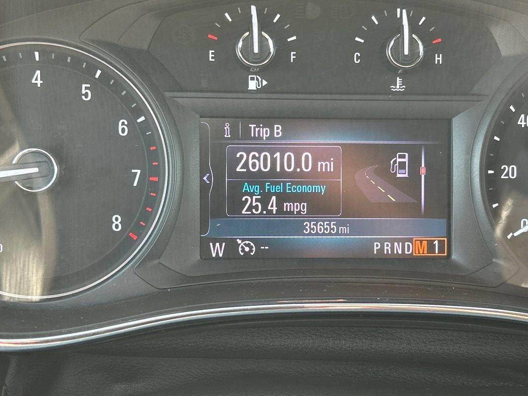 Used 2020 Buick Encore Preferred AWD/4WD image 9