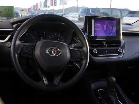 Used 2023 Toyota Corolla LE image 21