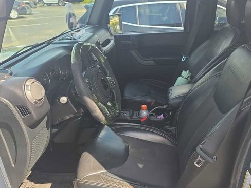 Used 2017 Jeep Wrangler Unlimited Sport image 4