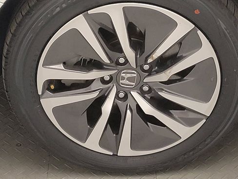Used 2019 Honda Accord EX-L image 31