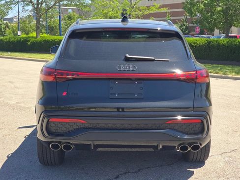 Used 2025 Audi SQ5 Premium Plus AWD/4WD image 14
