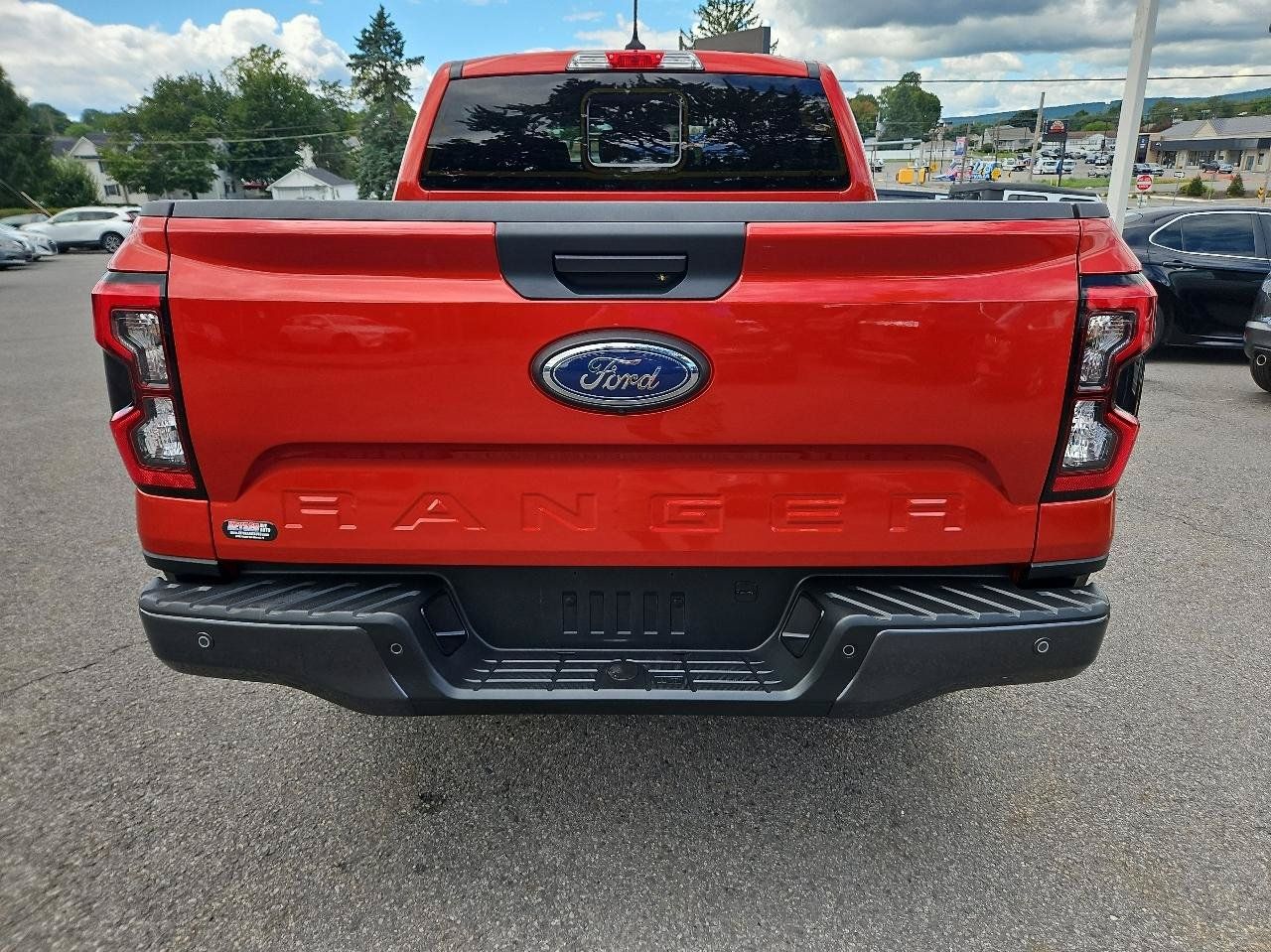 Used 2024 Ford Ranger XLT w/ Technology Package AWD/4WD image 4
