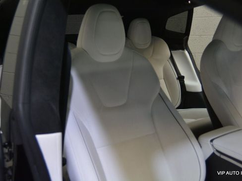 Used 2021 Tesla Model S Plaid AWD/4WD image 14