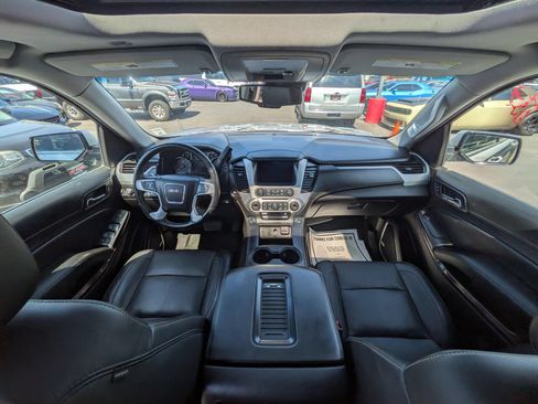 Used 2016 GMC Yukon SLT w/ Open Road Package AWD/4WD image 10
