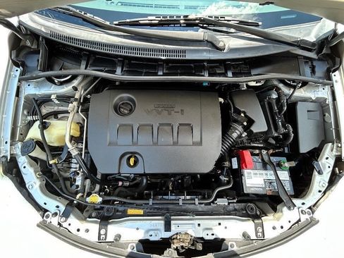 Used 2013 Toyota Corolla LE FWD image 22