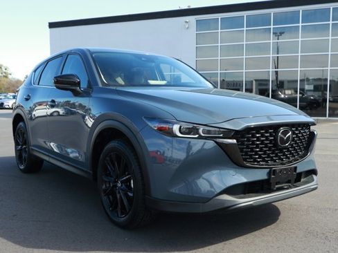Used 2024 MAZDA CX-5 Carbon Edition image 3