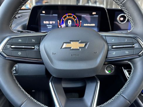 New 2026 Chevrolet Traverse LT FWD image 31