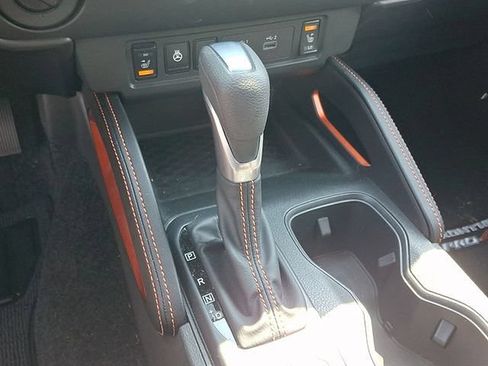 Used 2026 Nissan Frontier PRO-4X w/ Pro-4x Convenience Package AWD/4WD image 14