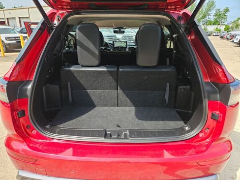 Used 2025 Mitsubishi Outlander SE FWD image 23