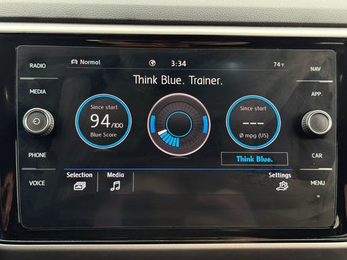 Used 2020 Volkswagen Atlas Cross Sport SEL Premium AWD/4WD image 47