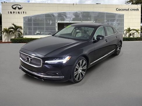Used 2022 Volvo S90 B6 Inscription w/ Advanced Package AWD/4WD image 2