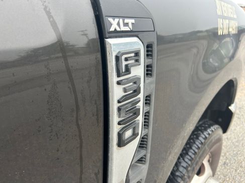 Used 2024 Ford F350 XLT image 2