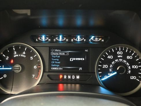 Used 2017 Ford F150 XLT w/ Equipment Group 302A Luxury AWD/4WD image 29