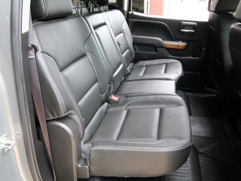 Used 2017 Chevrolet Silverado 3500 LTZ w/ Duramax Plus Package image 44