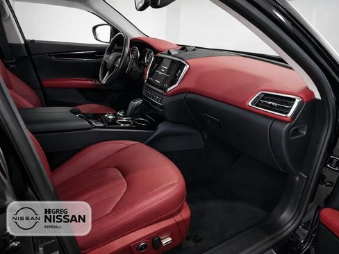 Used 2022 Maserati Ghibli Modena RWD image 10