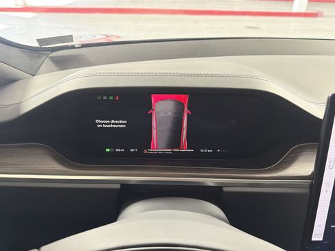 Used 2023 Tesla Model S Standard Range image 17