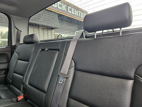Used 2018 GMC Sierra 3500 SLT AWD/4WD image 18