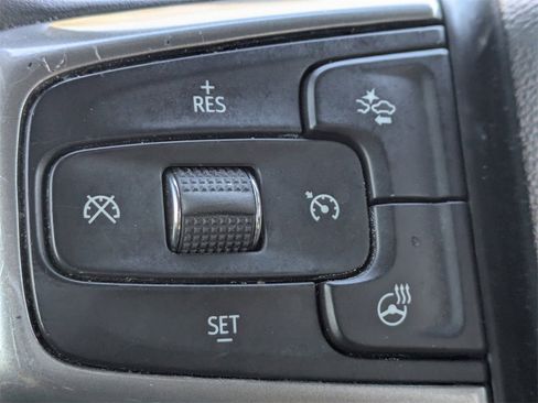 Used 2023 Chevrolet Silverado 1500 LT image 27