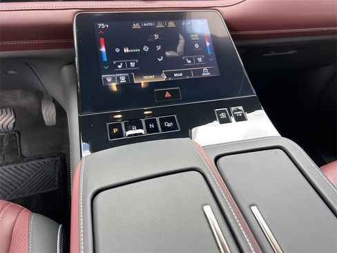 Used 2025 INFINITI QX80 Autograph w/ Premium Cargo Package image 28