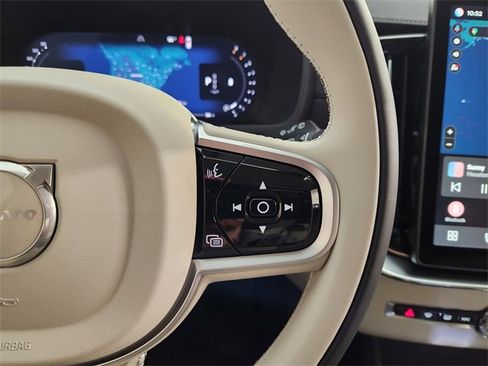 New 2026 Volvo XC90 B6 Ultra w/ Protection Package image 29