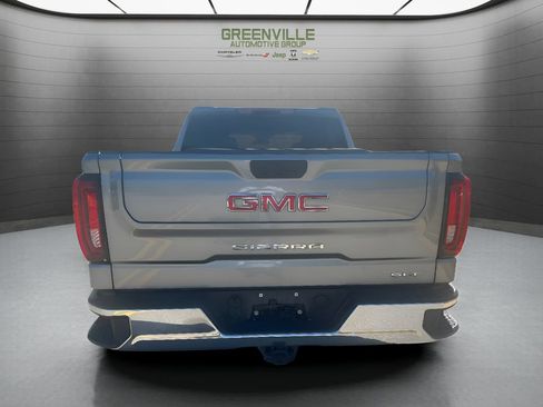 Used 2025 GMC Sierra 1500 SLT AWD/4WD image 6