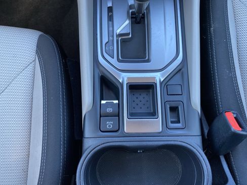 Used 2023 Subaru Forester image 37