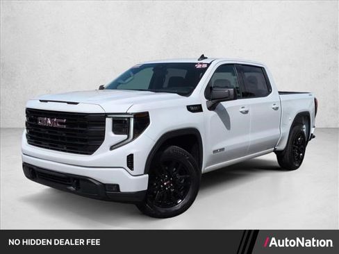 Used 2025 GMC Sierra 1500 Elevation AWD/4WD image 1