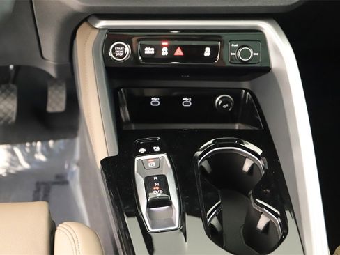 New 2025 Audi Q5 Prestige image 20