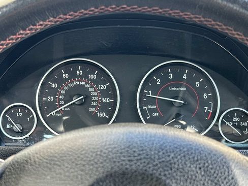 Used 2018 BMW 330i Sedan RWD image 27